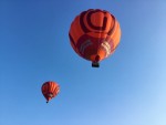 Fantastische luchtballon vaart over de regio Hengelo op woensdag 26 juni 2024
